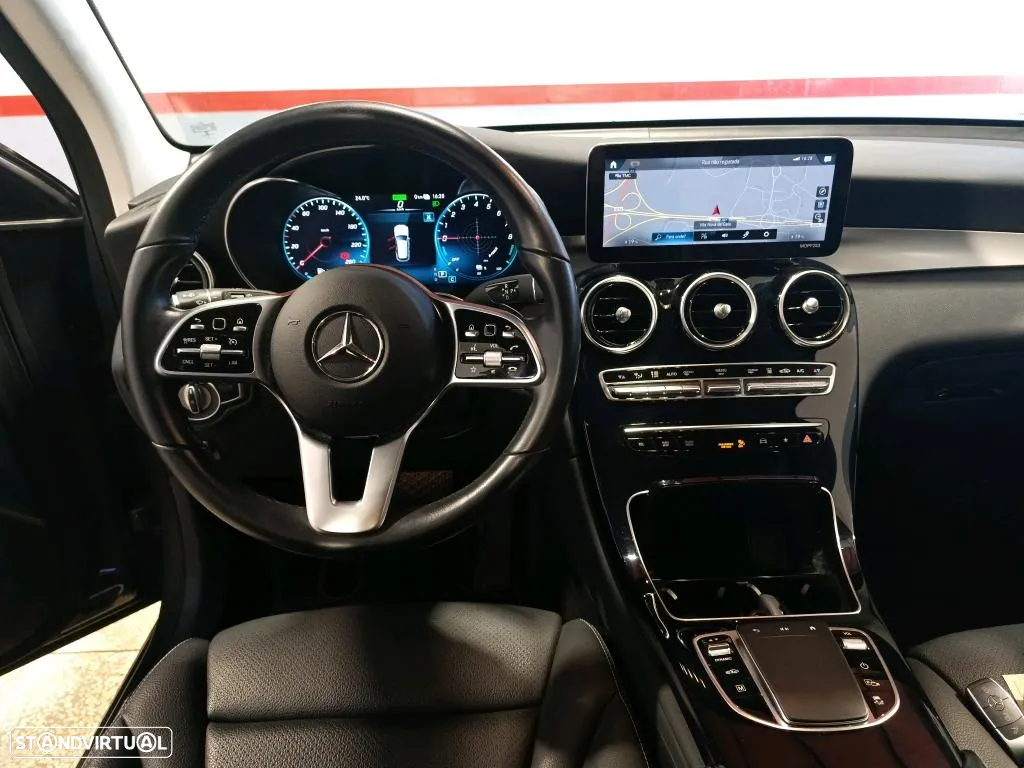 Mercedes-Benz GLC 300 e 4Matic - 11