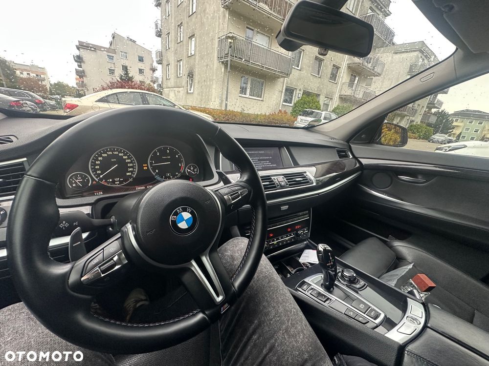BMW 5GT 535d xDrive Tursimo Modern Line - 26