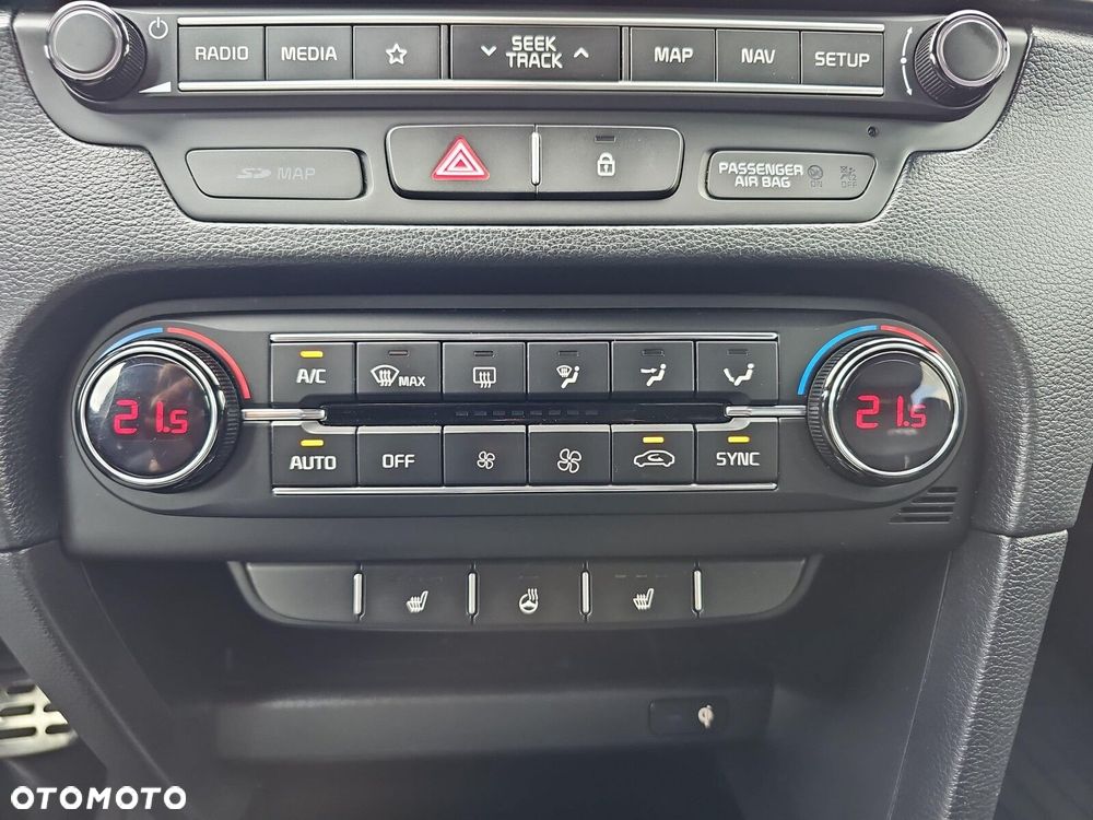 Kia ProCeed 1.6 CRDi GT Line DCT - 27