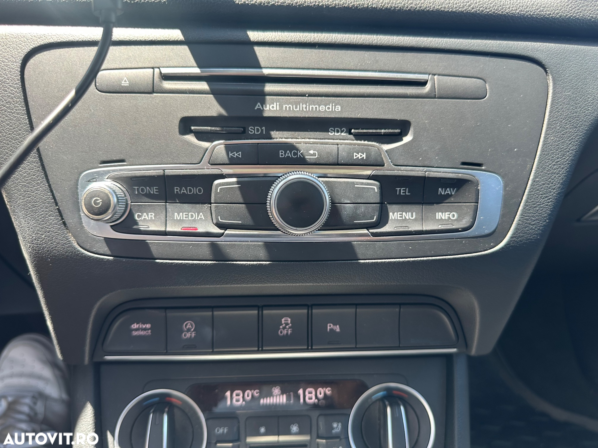 Audi Q3 2.0 TDI Quattro Stronic - 30