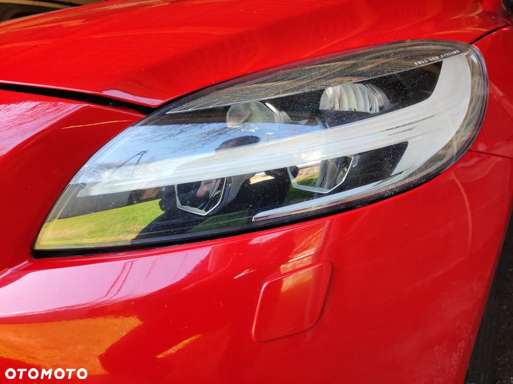 Volvo V40 D2 Inscription - 10