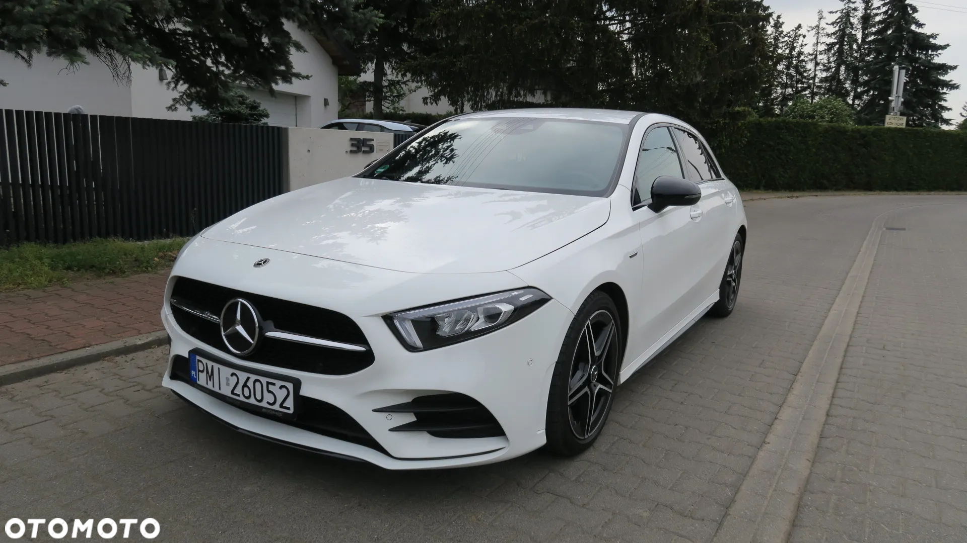 Mercedes-Benz Klasa A 180 7G-DCT Progressive Advanced - 3