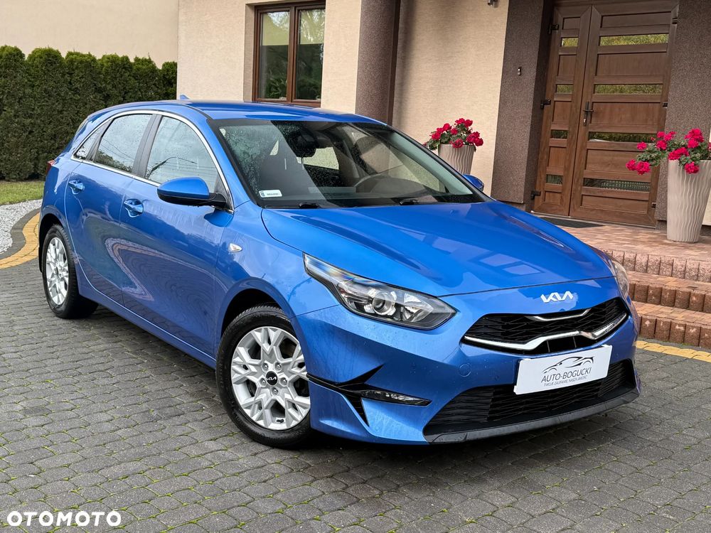 Kia Ceed 1.5 T-GDI M - 1
