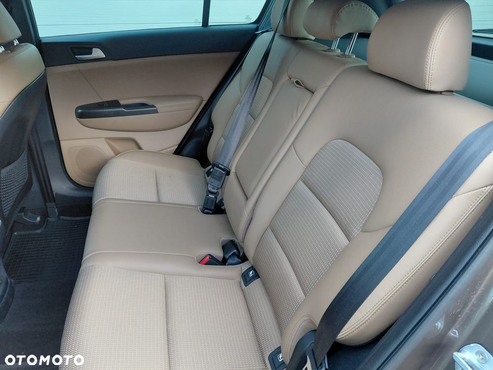 Kia Sportage 1.6 GDI Business Line 2WD - 13