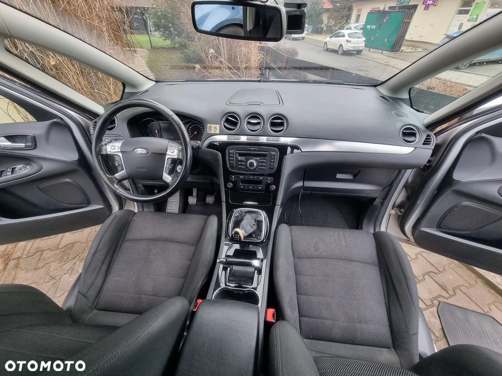 Ford S-Max 2.0 TDCi Titanium - 19
