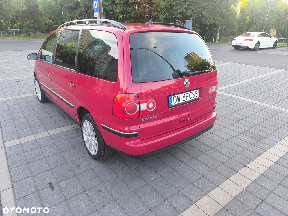 Volkswagen Sharan 1.8T Highline Tiptr - 11