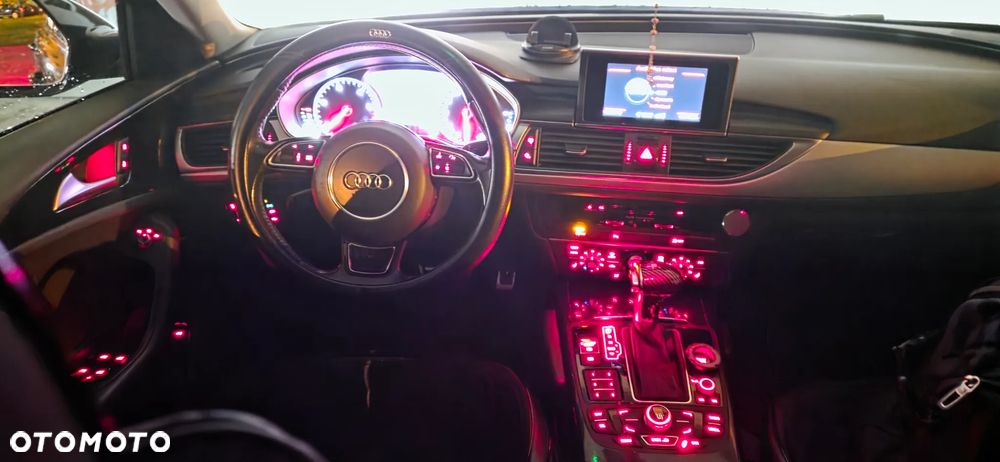 Audi A6 Avant - 11