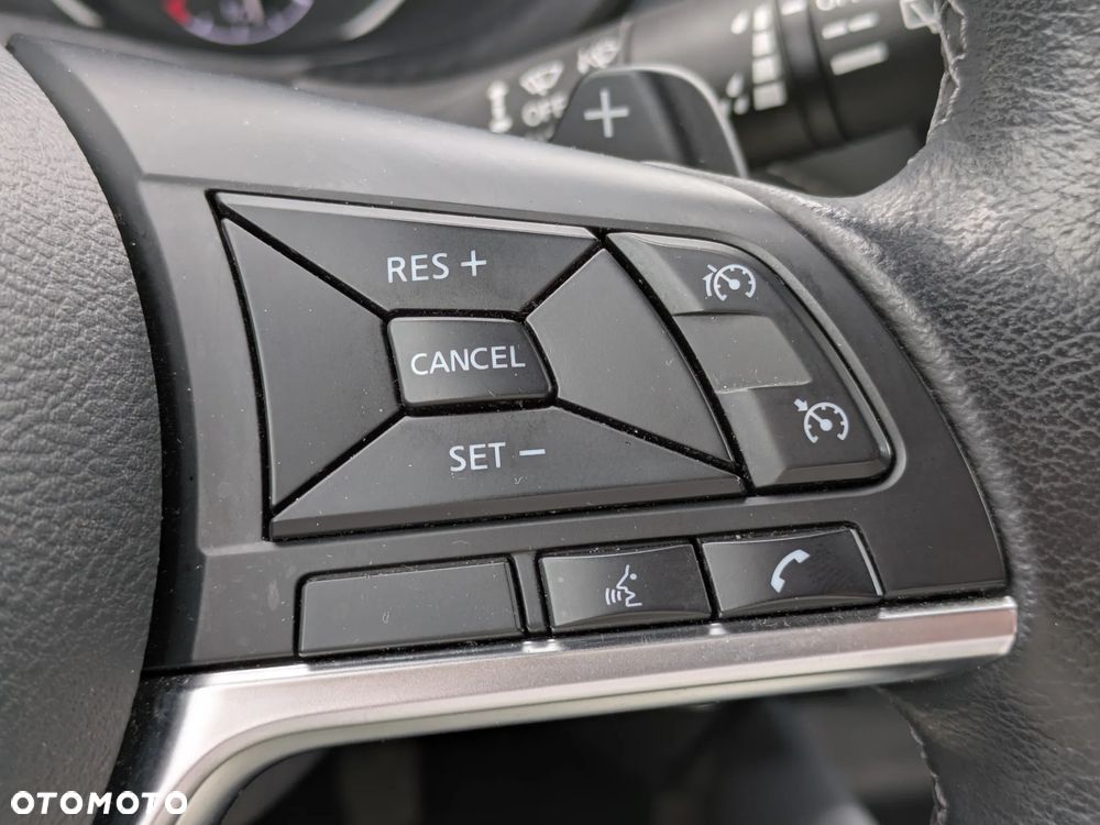 Nissan Juke 1.0 DIG-T N-Connecta DCT - 21