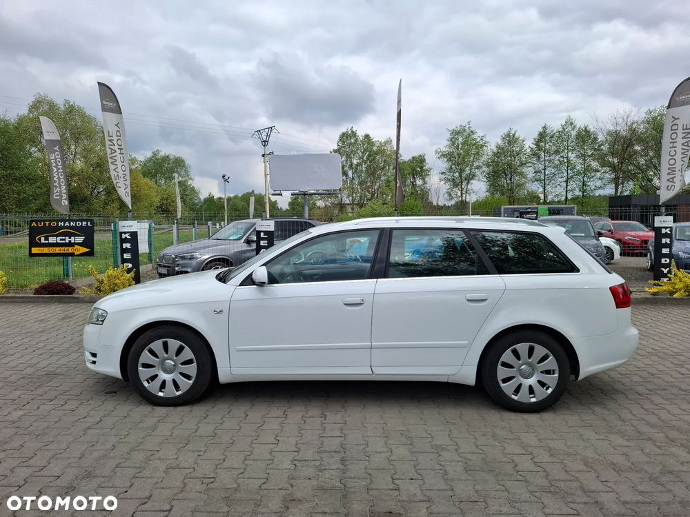 Audi A4 Avant 2.0 TDI - 8