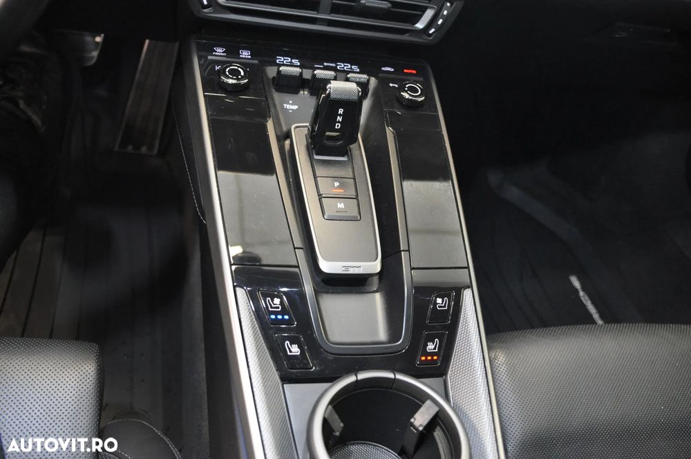 Porsche 911 Carrera 4S PDK - 21