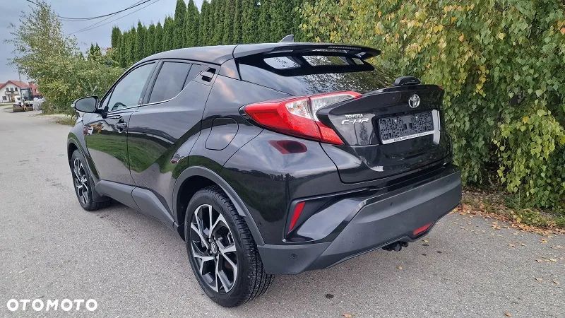 Toyota C-HR 1.2 Turbo Team Deutschland - 1