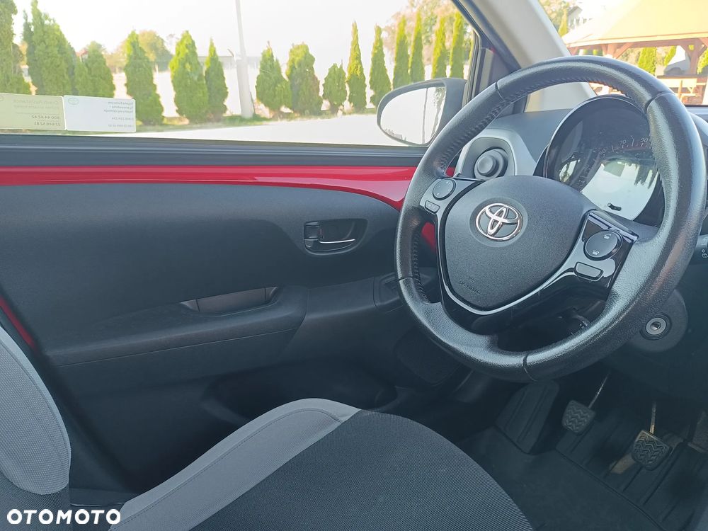 Toyota Aygo 1.0 VVT-i Sprint EU6 - 17