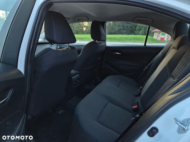 Toyota Corolla 1.6 Comfort - 10