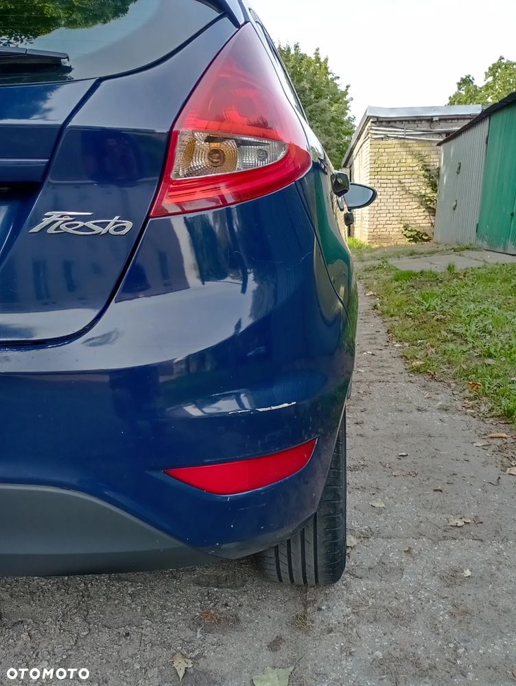 Ford Fiesta - 9