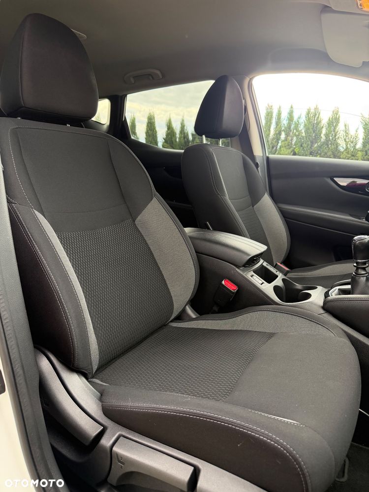 Nissan Qashqai 1.3 DIG-T N-Tec - 29