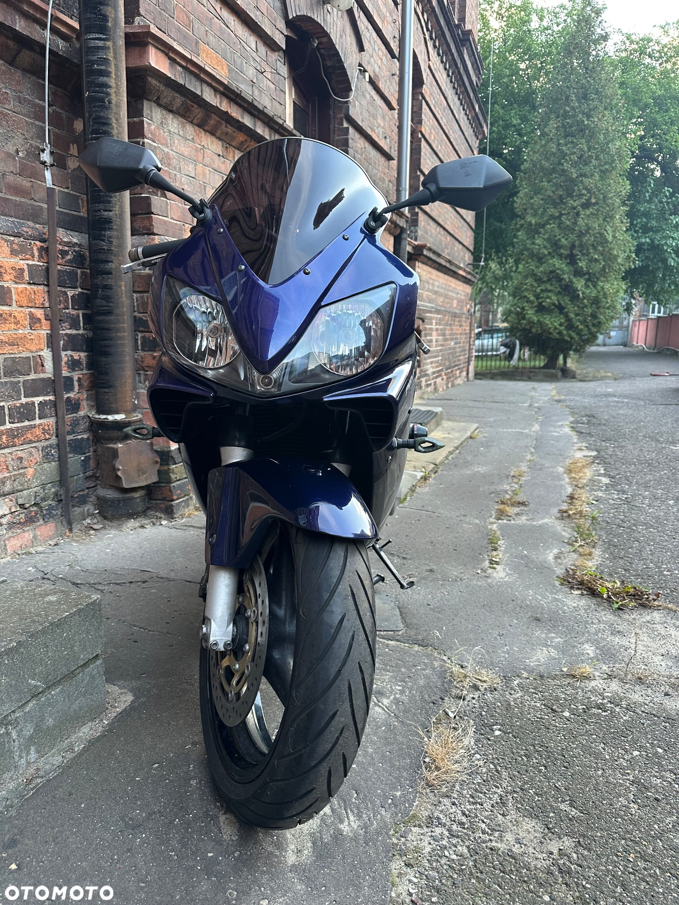 Honda CBR - 4
