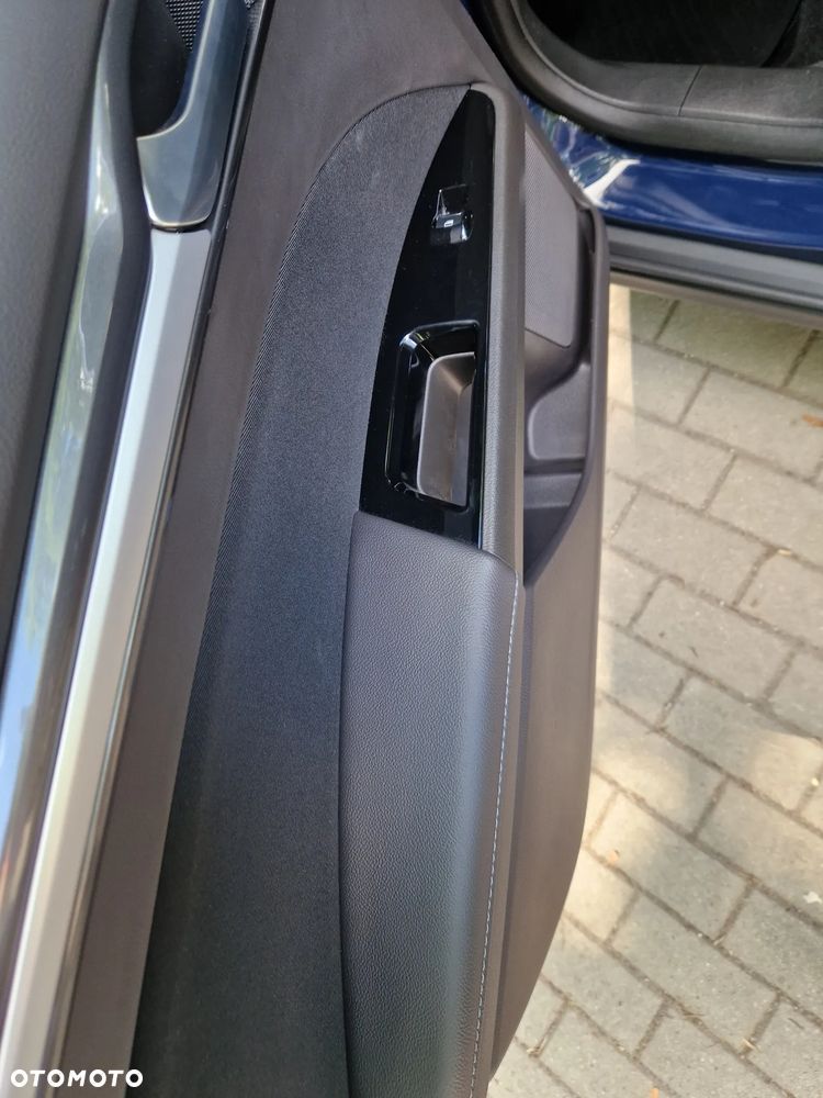 Ford Mondeo - 25