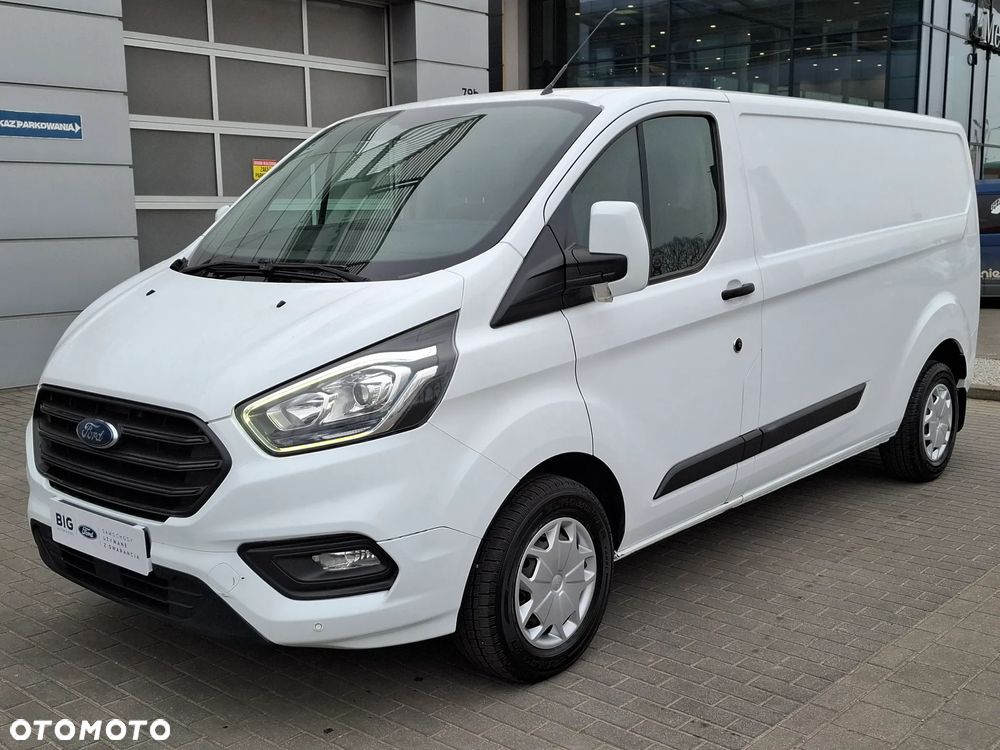 Ford TRANSIT CUSTOM - 3
