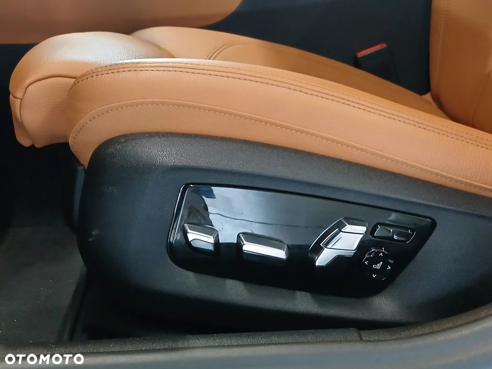 BMW Seria 5 530i mHEV M Sport sport - 22