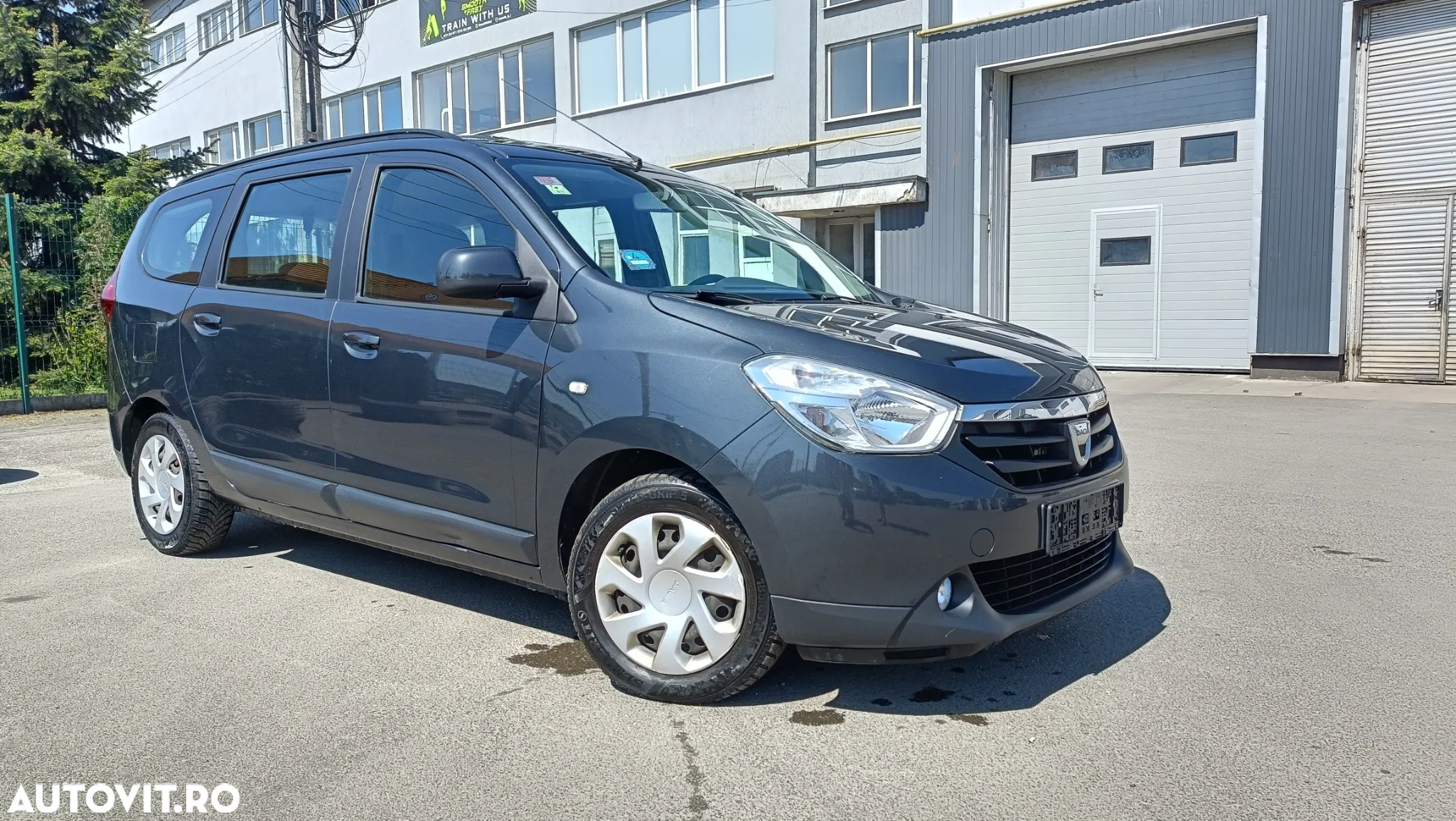 Dacia Lodgy dCi 110 Laureate - 4
