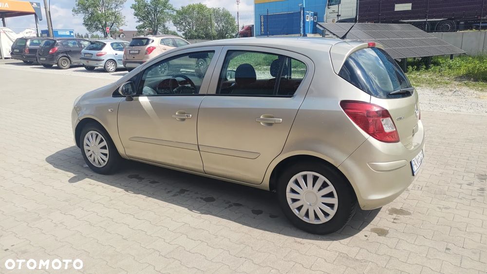 Opel Corsa 1.3 CDTI Enjoy - 22