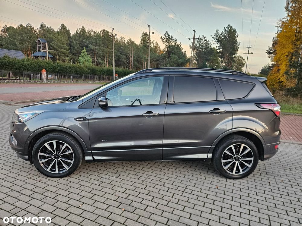 Ford Kuga 1.5 EcoBoost 4x4 ST-Line - 4