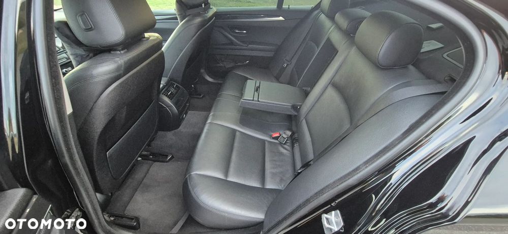 BMW Seria 5 520d Efficient Dynamics Edition - 11