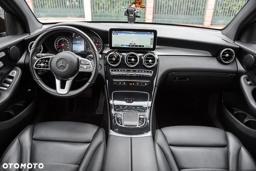 Mercedes-Benz GLC 200 d 4-Matic Business Edition - 31