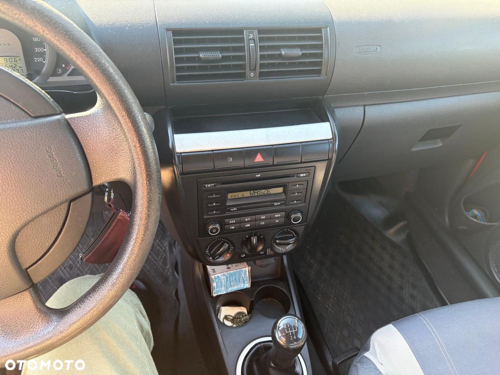 Volkswagen Fox 1.2 - 9