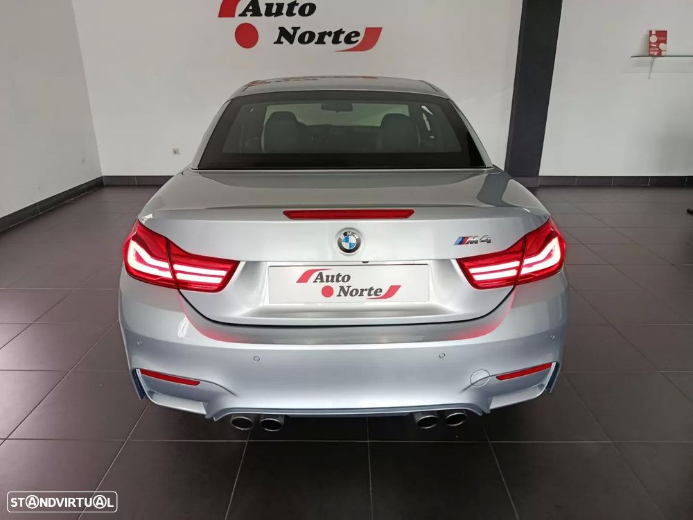 BMW M4 Auto - 11