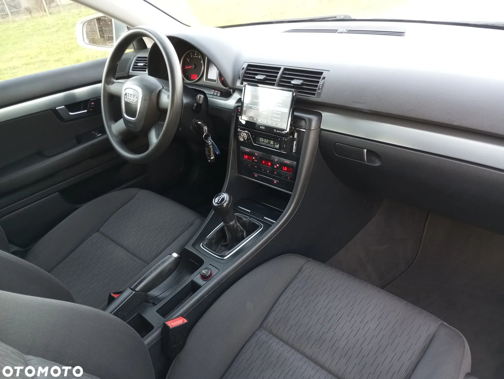 Audi A4 Avant 1.6 - 6