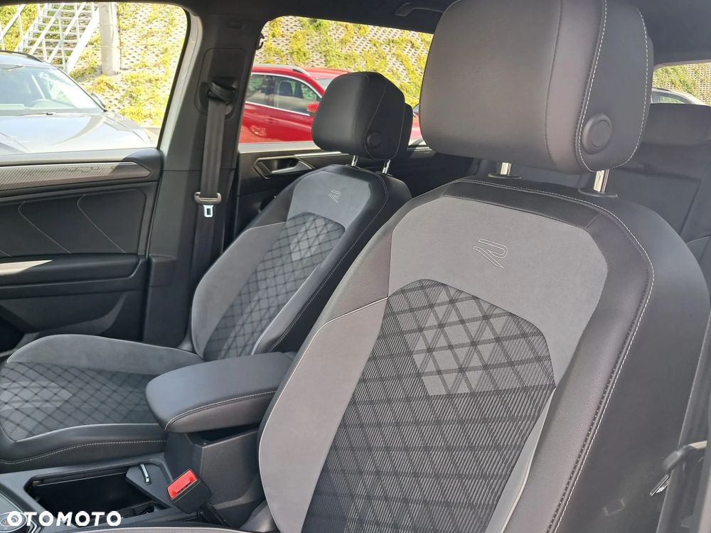 Volkswagen Tiguan Allspace 2.0 TSI 4Mot R-Line DSG - 27