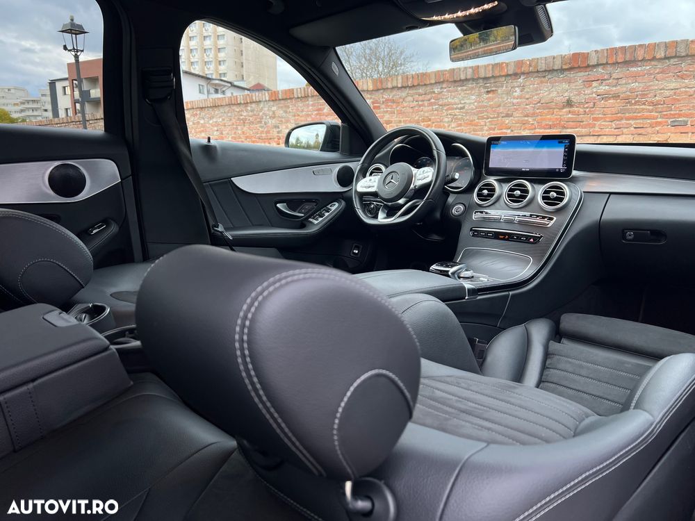 Mercedes-Benz C 220 d T 9G-TRONIC AMG Line - 2