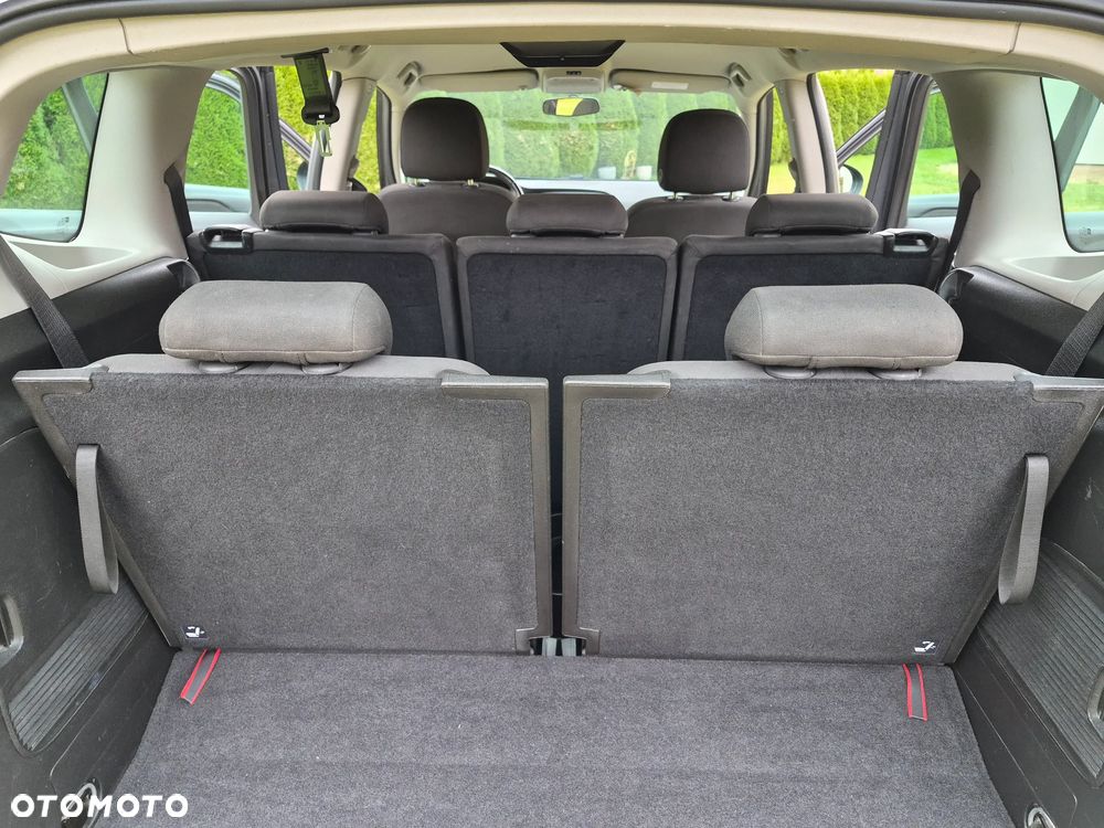 Opel Zafira - 20