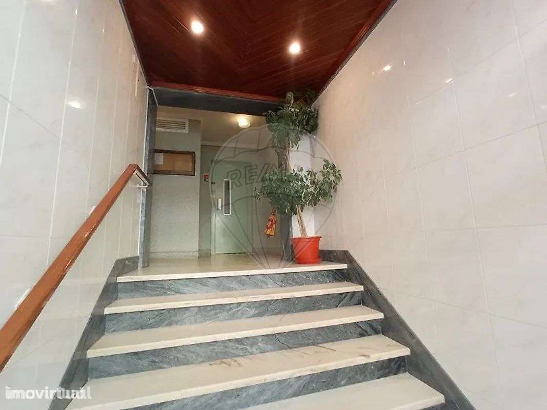 Apartamento T1 para venda - Grande imagem: 3/13