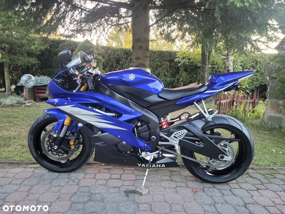 Yamaha R6 - 18