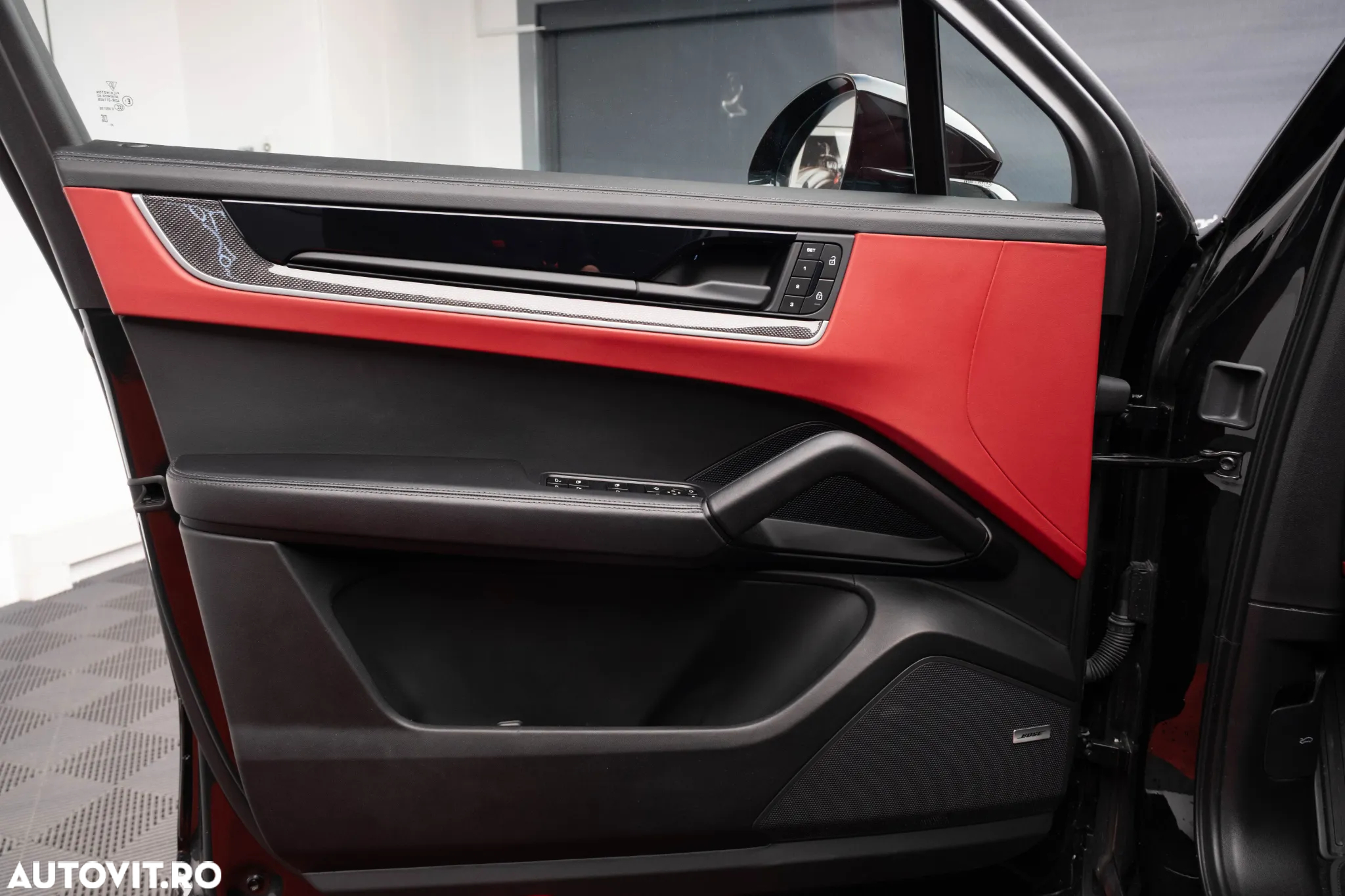Porsche Cayenne S - 18
