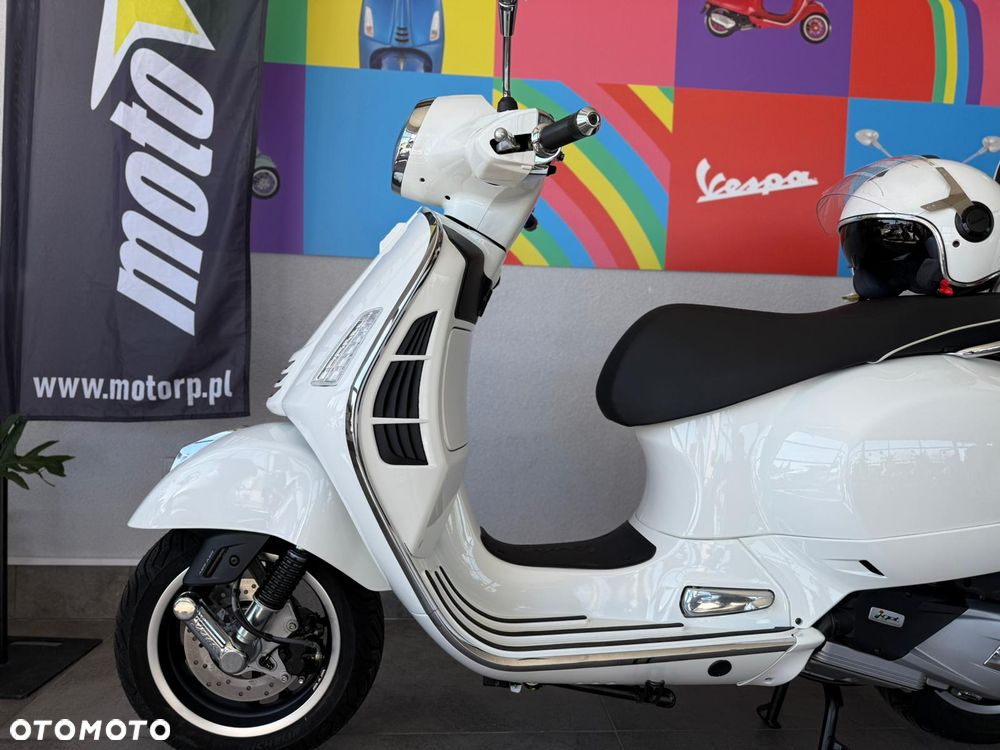 Vespa GTS - 7