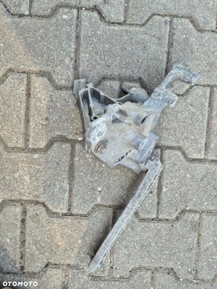 WSPORNIK PODSTAWA AKUMULATORA TALENTO TRAFIC III VIVARO B 14r.+ - 1