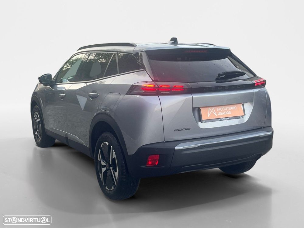 Peugeot 2008 1.2 PureTech Allure - 3