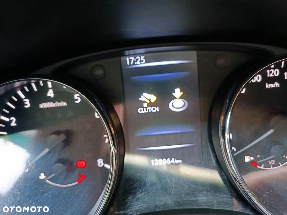 Nissan Qashqai 1.2 DIG-T N-Connecta EU6 - 8