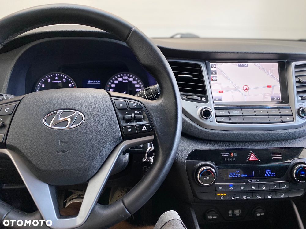 Hyundai Tucson 1.6 GDI BlueDrive Design 2WD - 23
