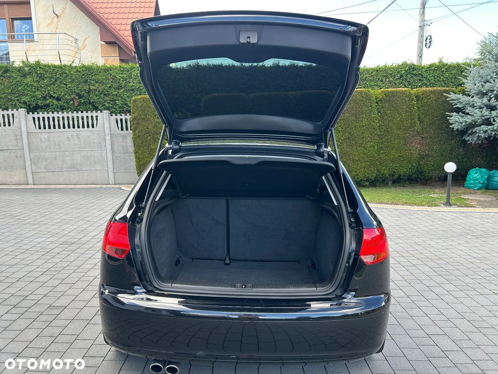 Audi A3 Sportback - 21