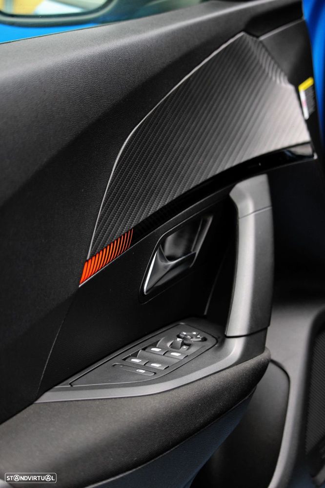 Peugeot e-2008 50 kWh Active Pack - 16