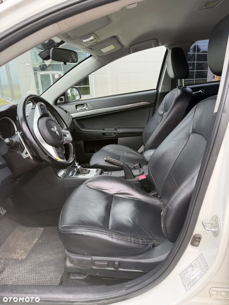 Mitsubishi Lancer 2.0 Ralliart MR - 4