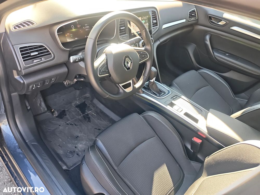 Renault Megane TCe 140 EDC GPF Techno - 8