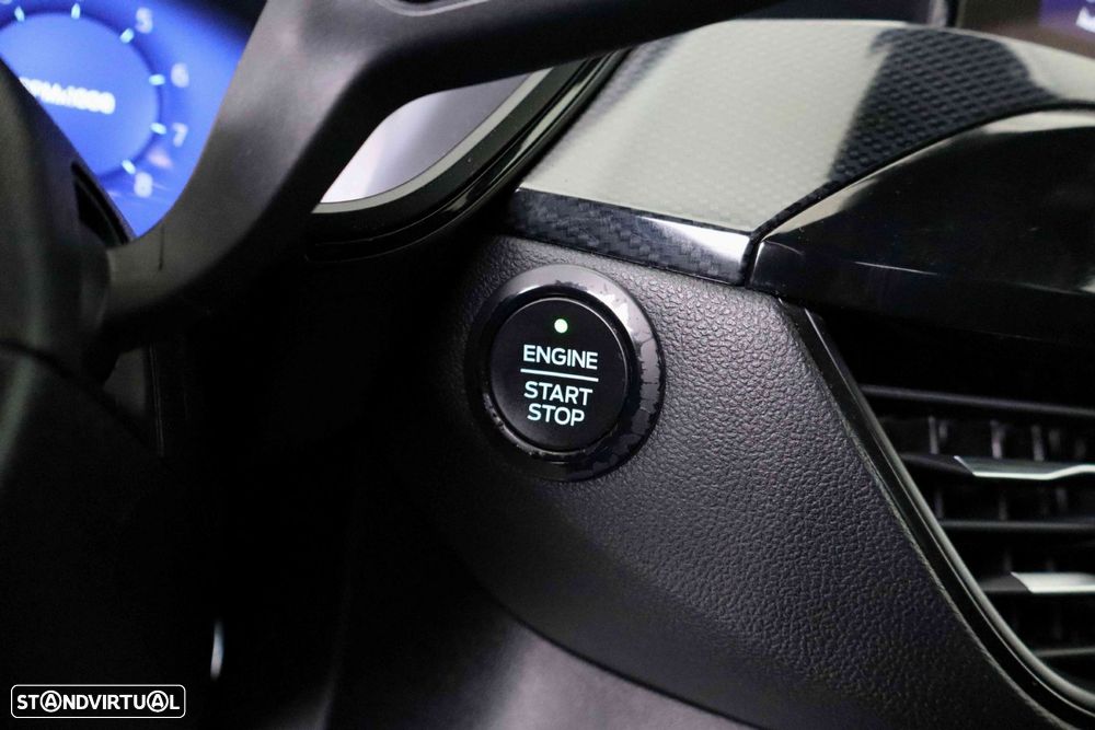 Ford Kuga 1.5 EcoBoost ST-Line X - 30