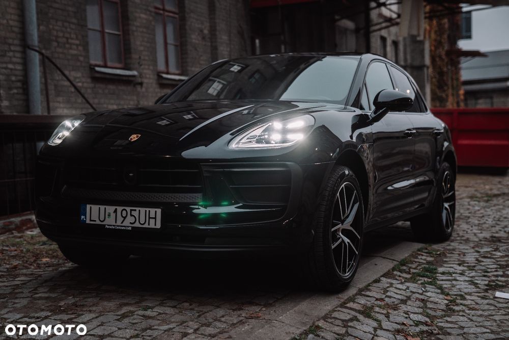 Porsche Macan Standard - 1
