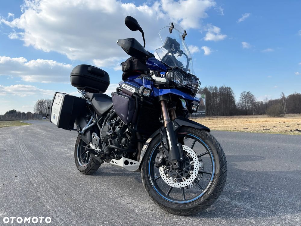 Triumph Tiger - 2