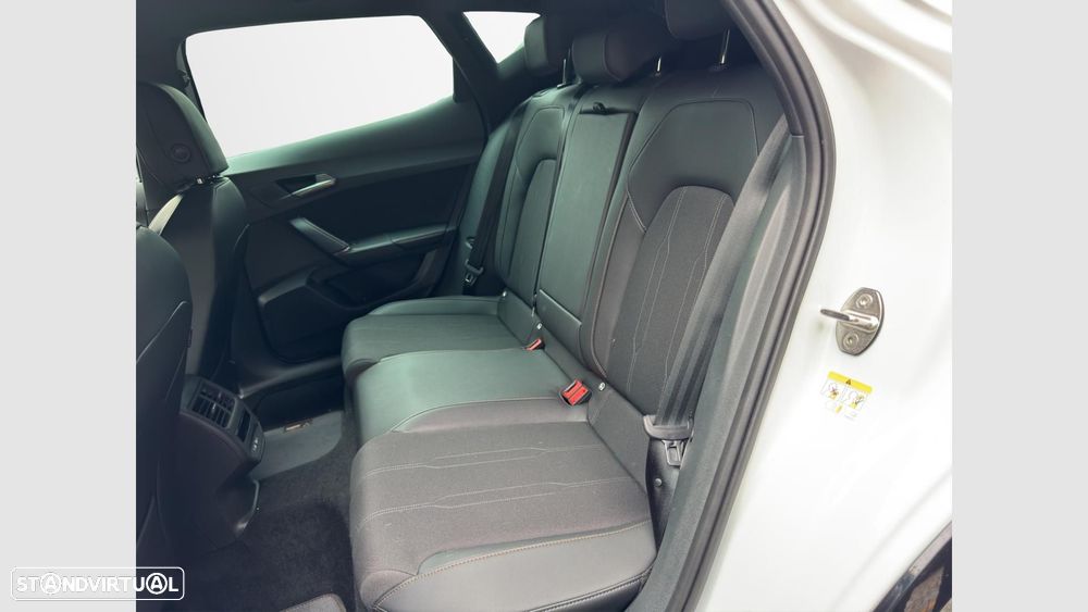 Cupra Formentor 1.5 e-Hybrid DSG - 11
